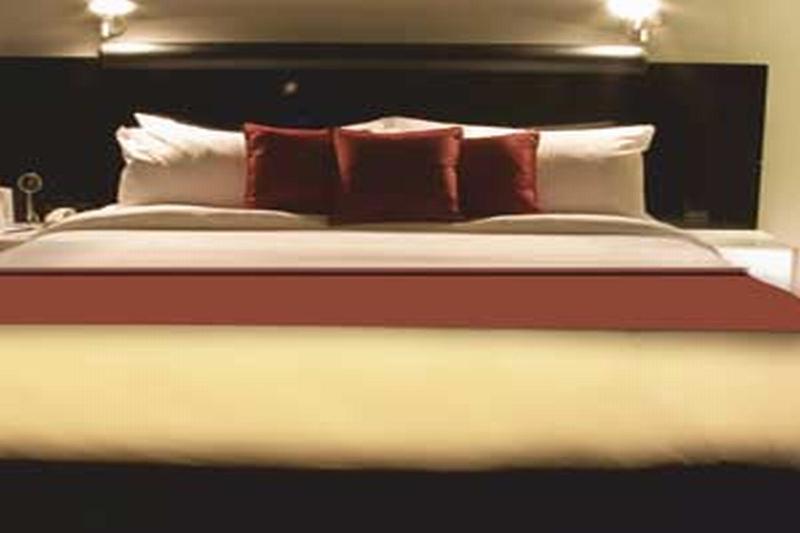 Hotel Siesta Hinjewadi Pune Luaran gambar